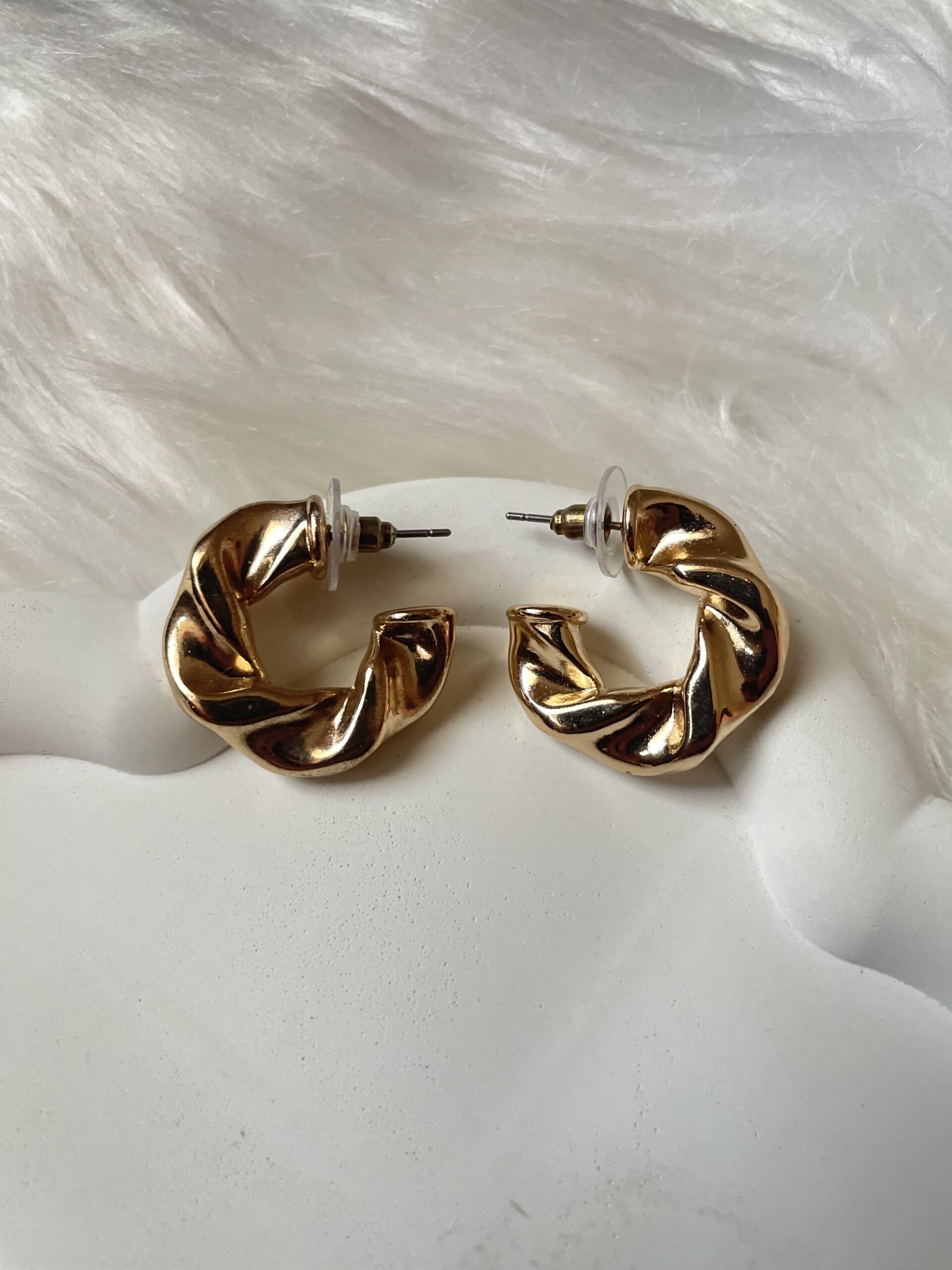 Small Hoops